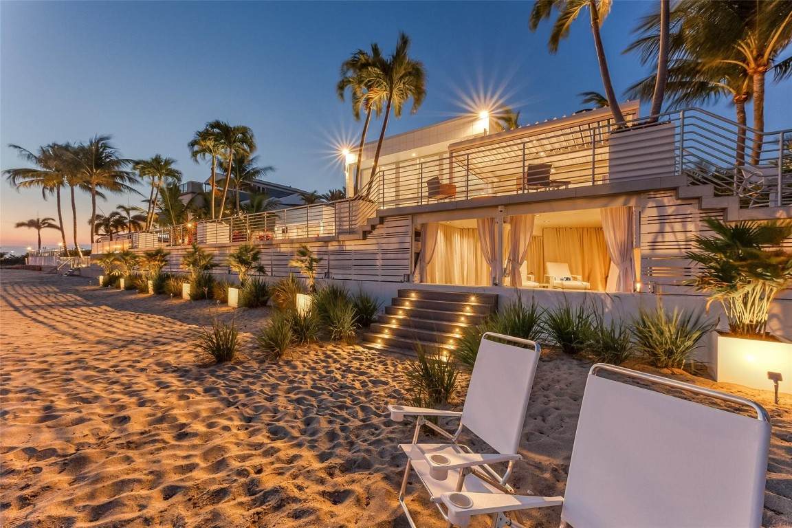 https://bt-photos.global.ssl.fastly.net/beaches/orig_boomver_2_F10532657-2.jpg