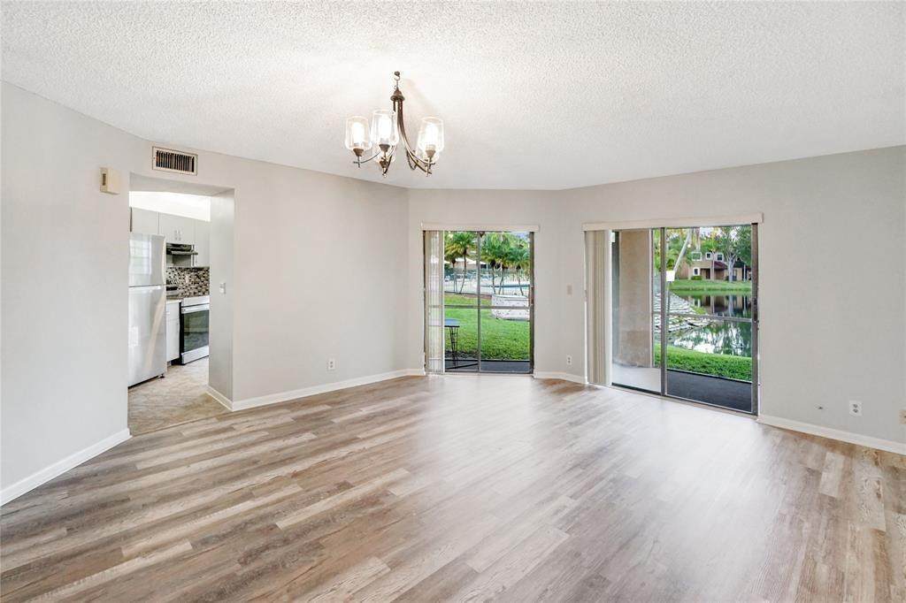 8807 Sunrise Boulevard - Photo 1