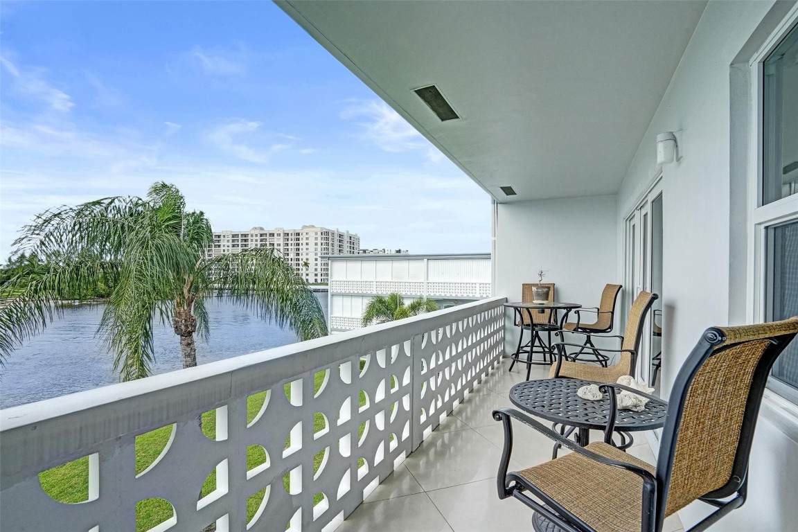 1001 Riverside Drive - Photo 1