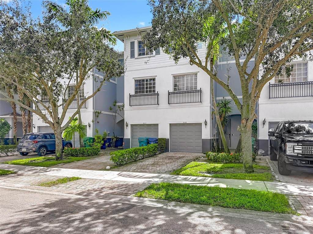 3436 14th Court - Photo 1