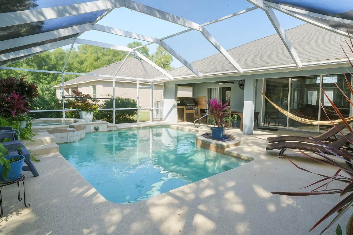 6715 Pinson Court - Photo 1