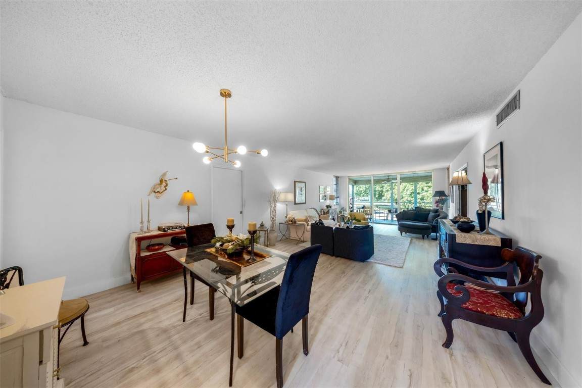 901 Cypress Grove - Photo 1