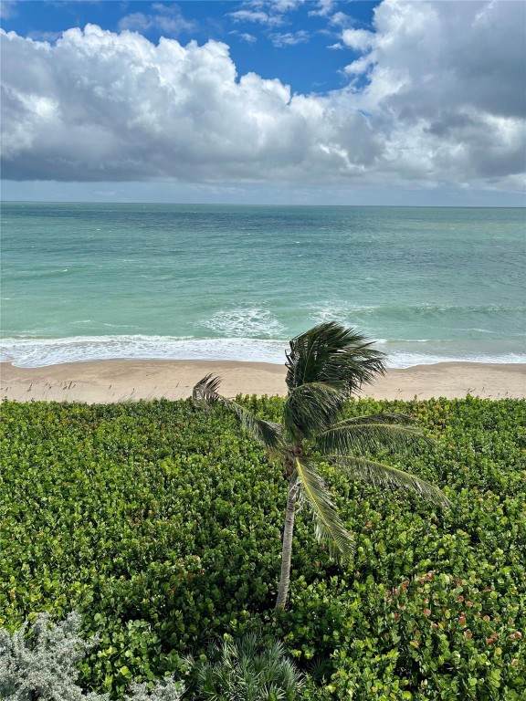 9940 Ocean Drive - Photo 1