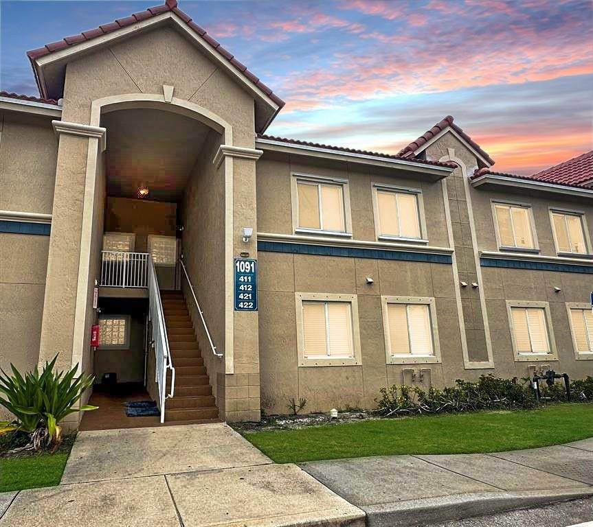 1091 Golden Lakes - Photo 1