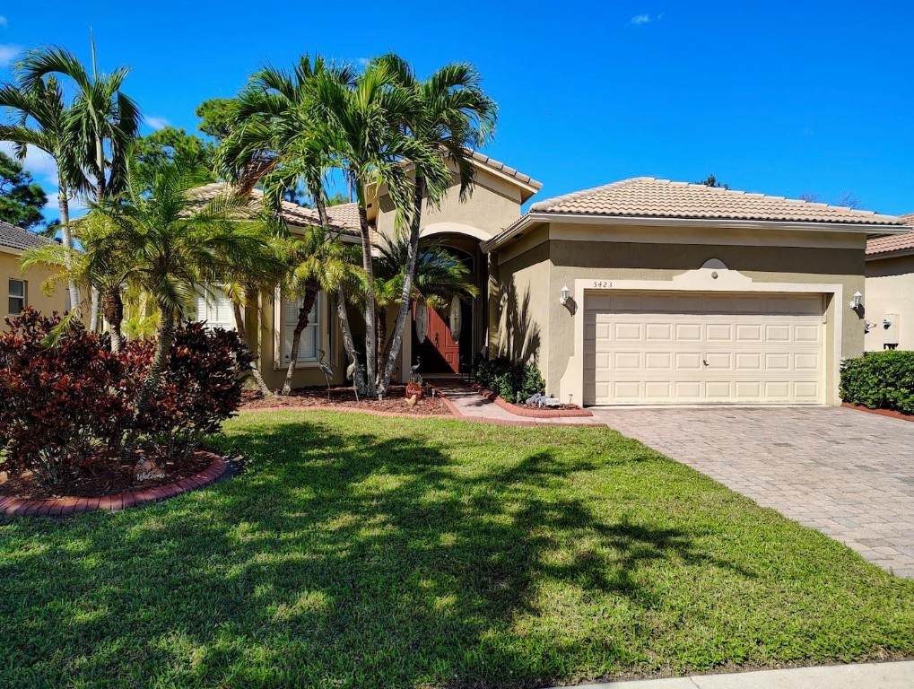 5423 Place Lake - Photo 1