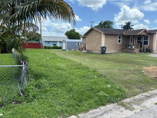 525 9th Street - Photo 1