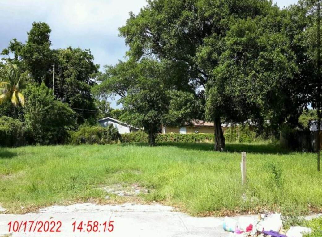 237 11th Street - Photo 1