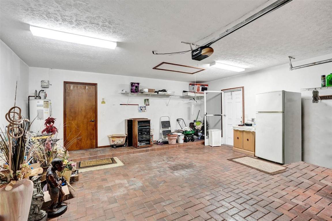 766-750 Cavern Avenue - Photo 1