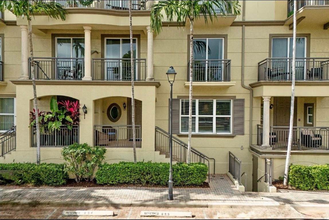 2609 14th Avenue - Photo 1