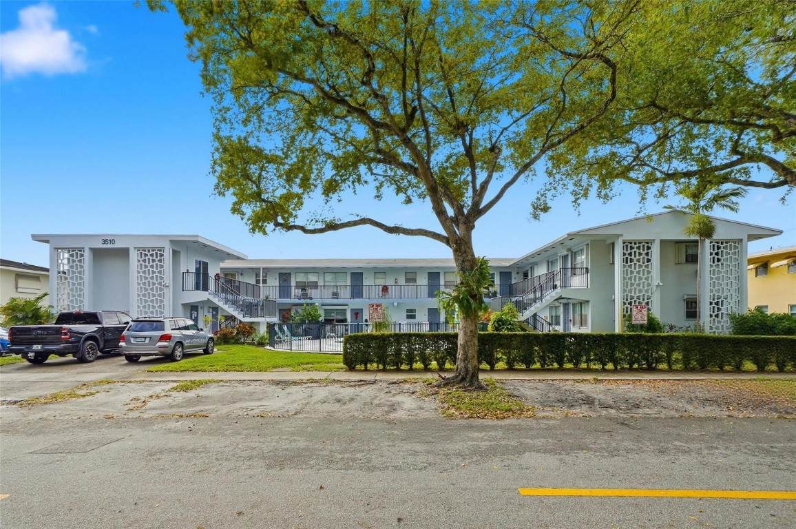 3510 Harrison - Photo 1