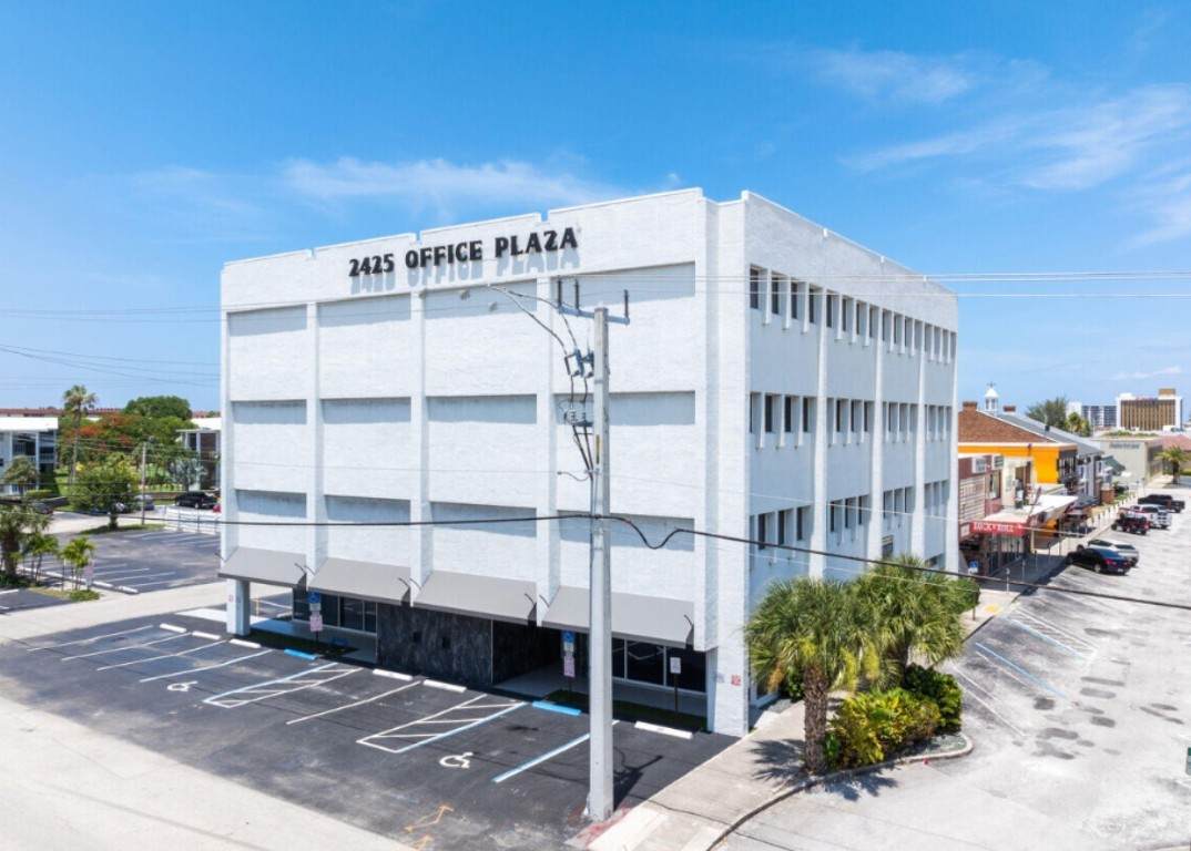 2425 50th Street - Photo 1