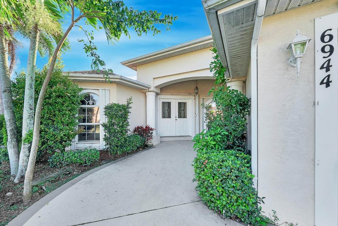 6944 Daffodil Lane - Photo 1