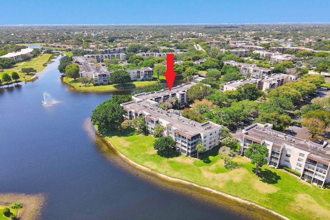 9430 Poinciana - Photo 1