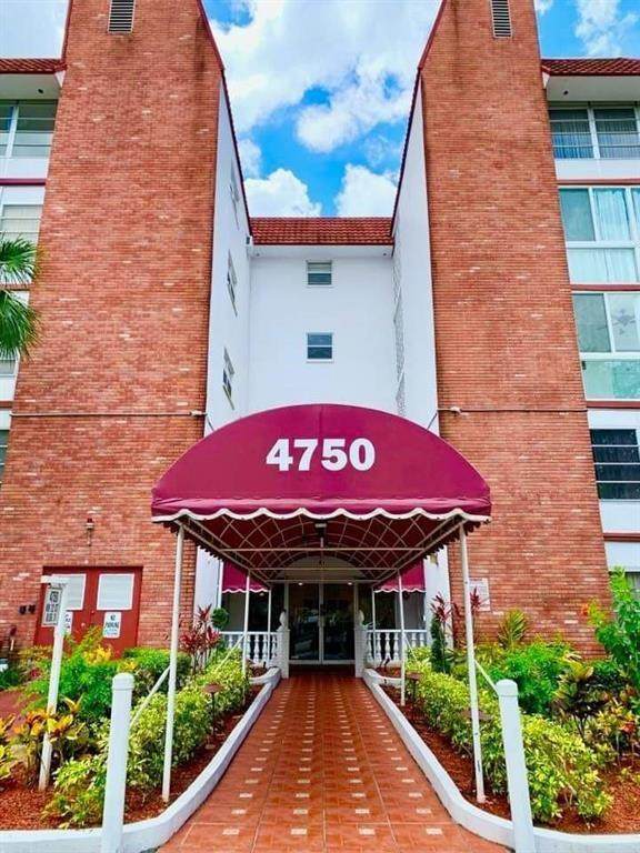 4750 22nd Court - Photo 1
