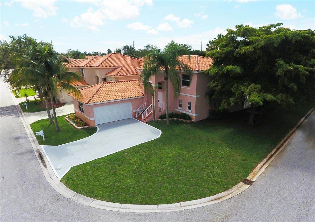 6602 Geneva Street - Photo 1