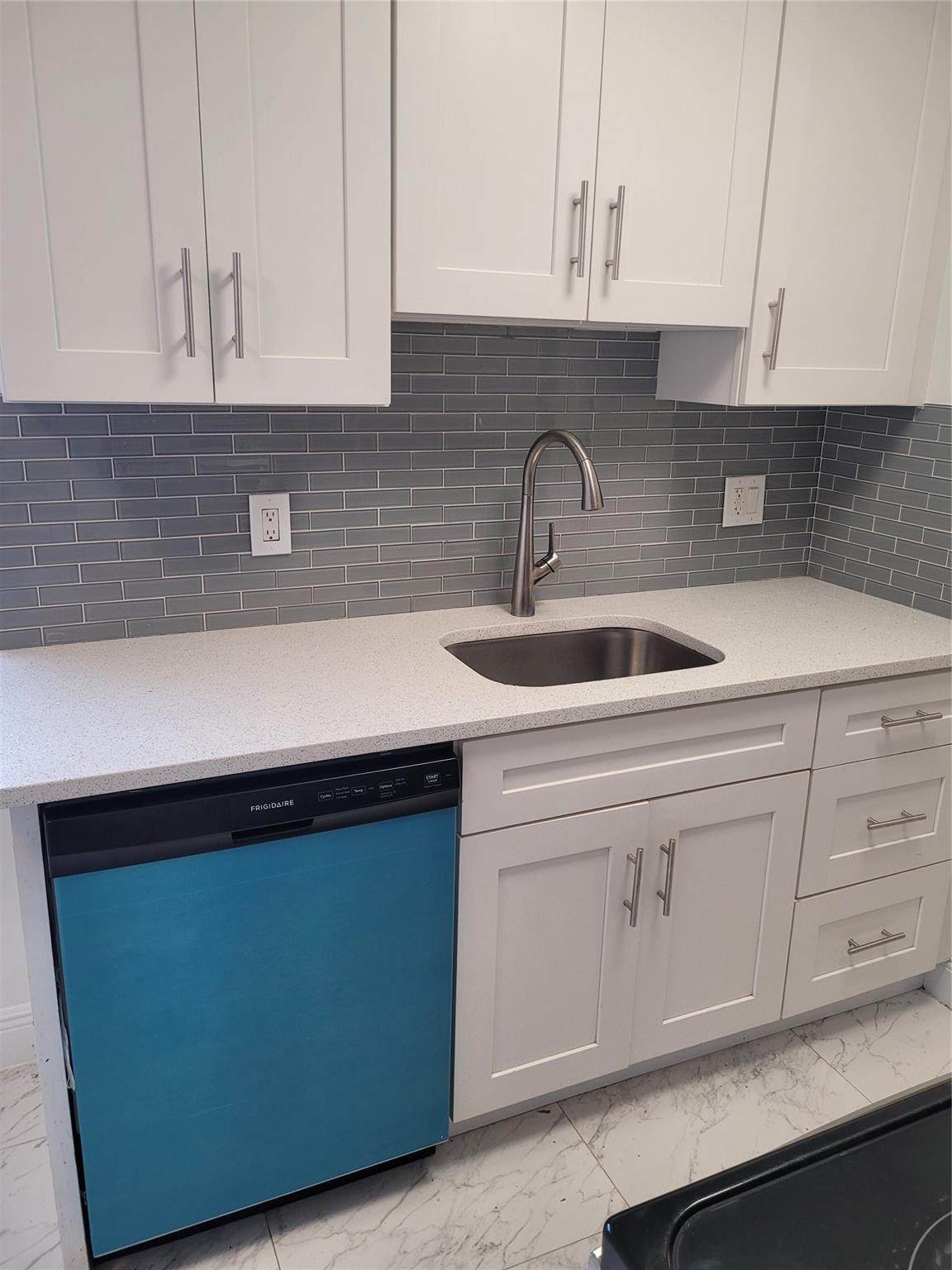770 38th Street - Photo 1