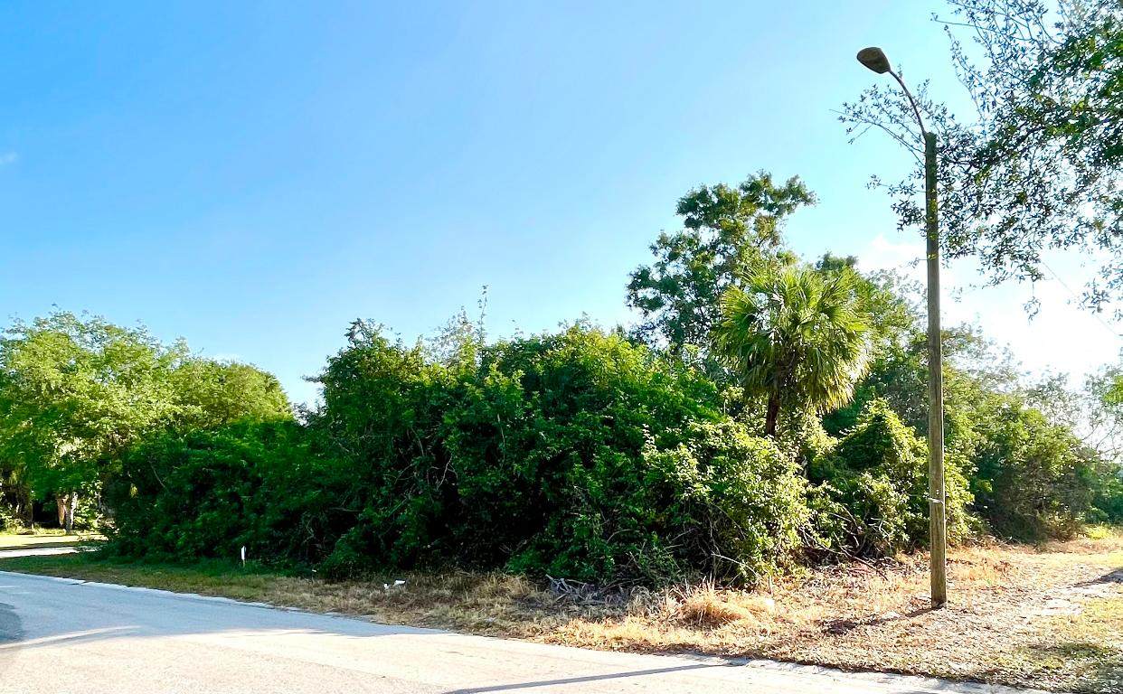 2336 13th Avenue - Photo 1