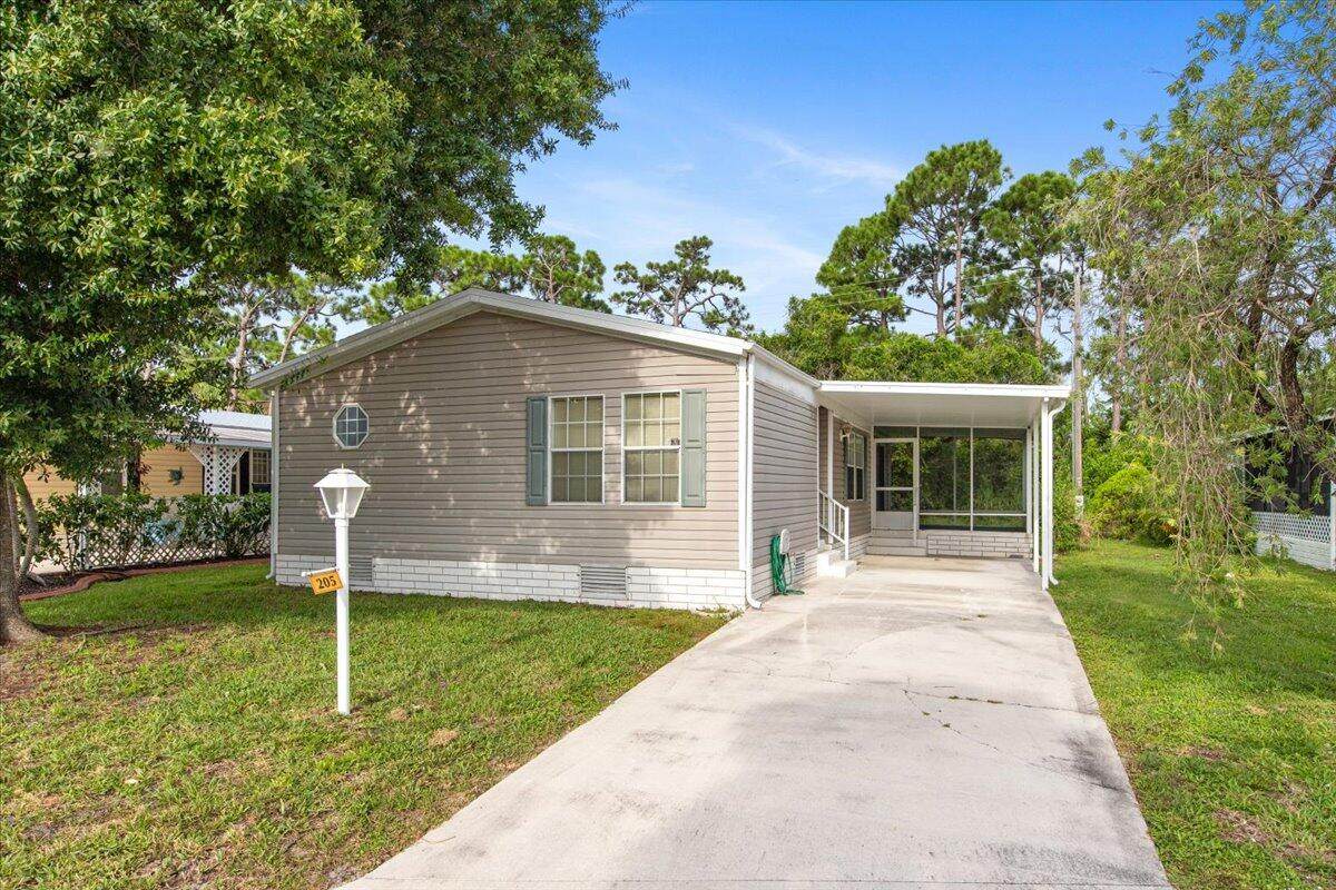 205 Sandy Bottom Place - Photo 1