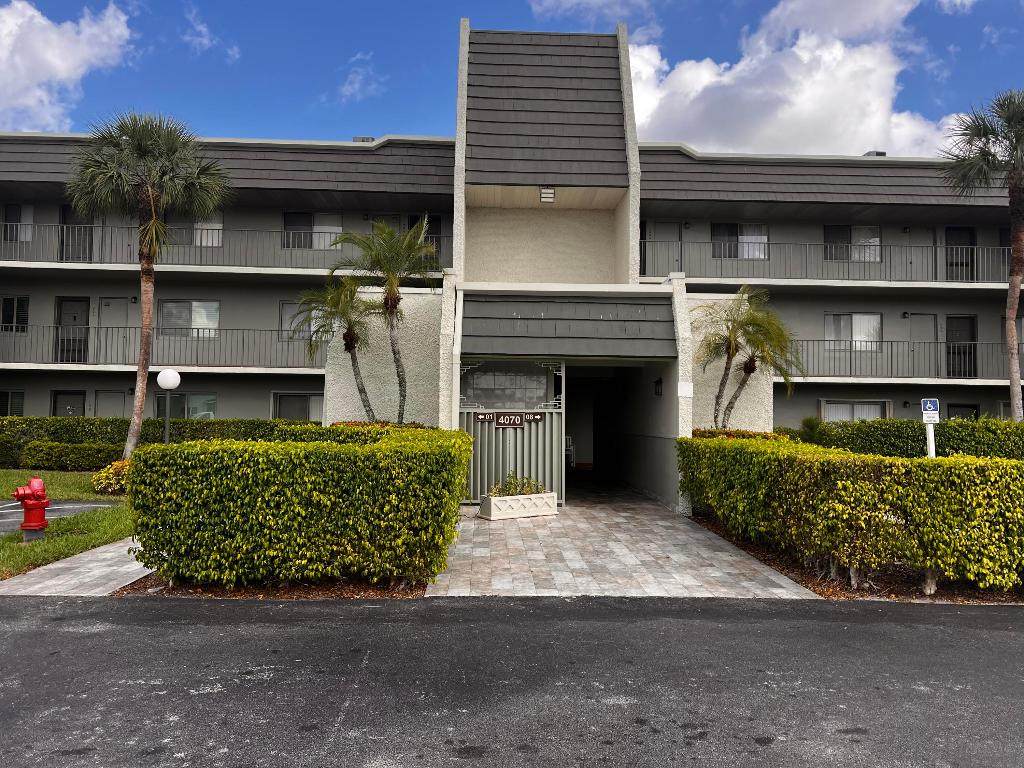 4070 Tivoli Court - Photo 1