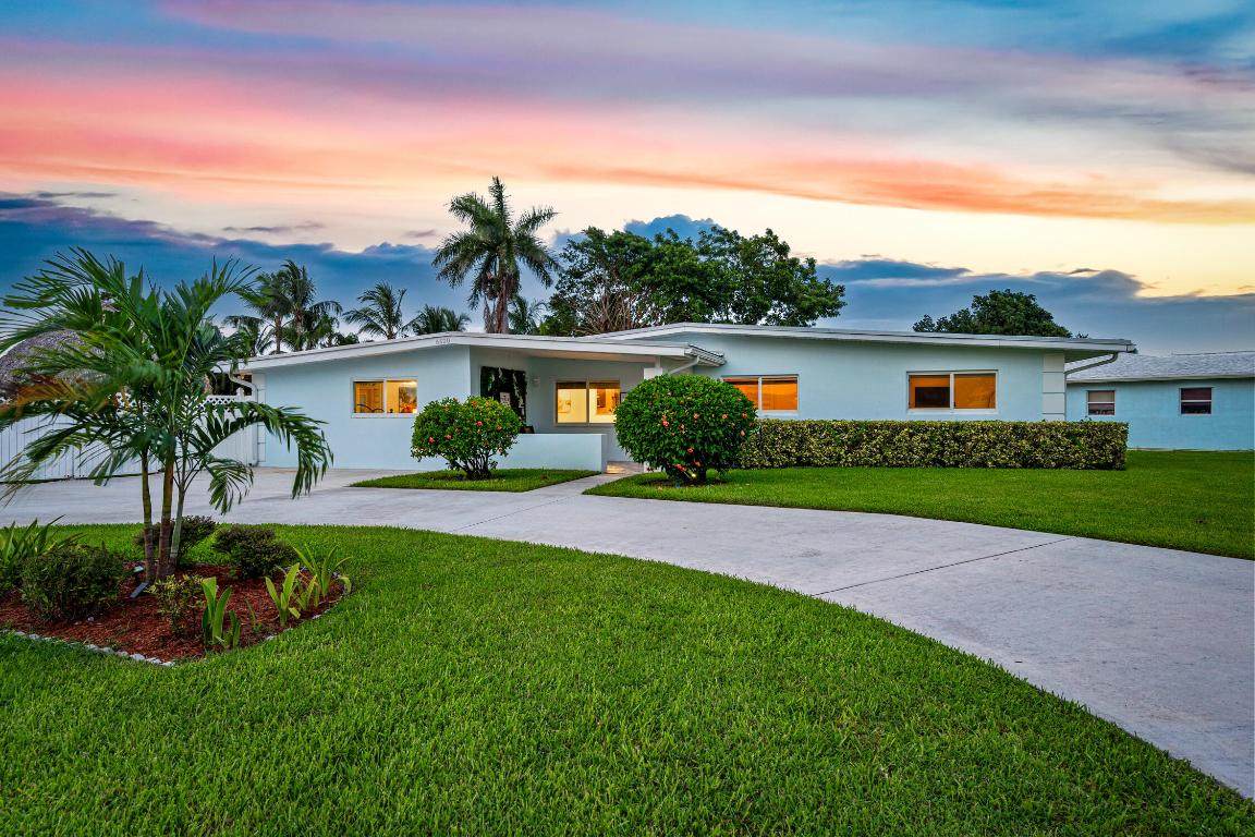 6620 Lake Clarke Drive - Photo 1