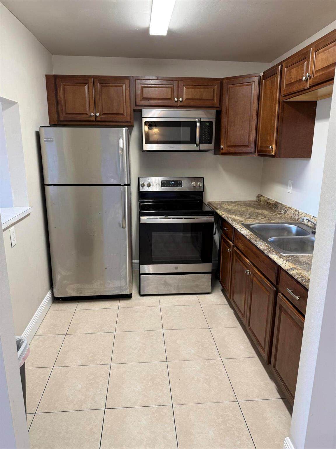 700 Village Green Court - Photo 1