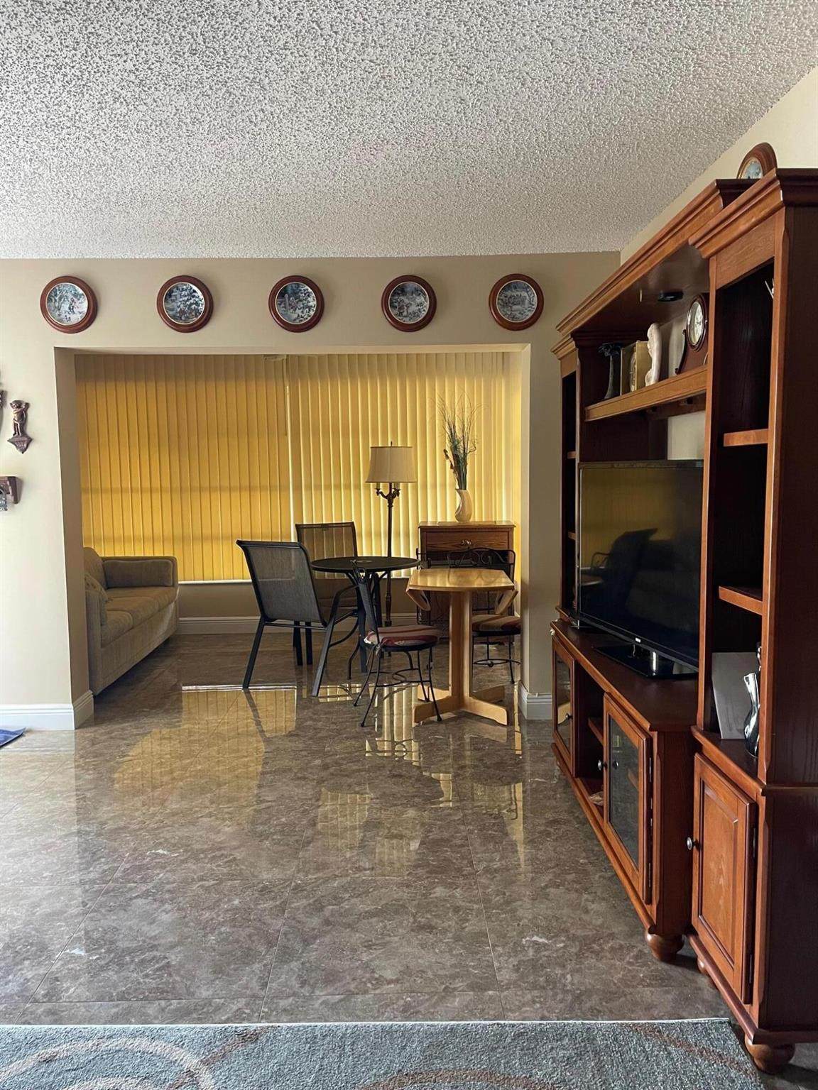 5433 Lakefront Boulevard - Photo 1
