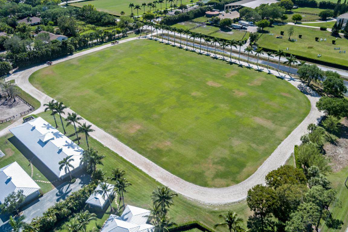 13408 55th - Photo 1