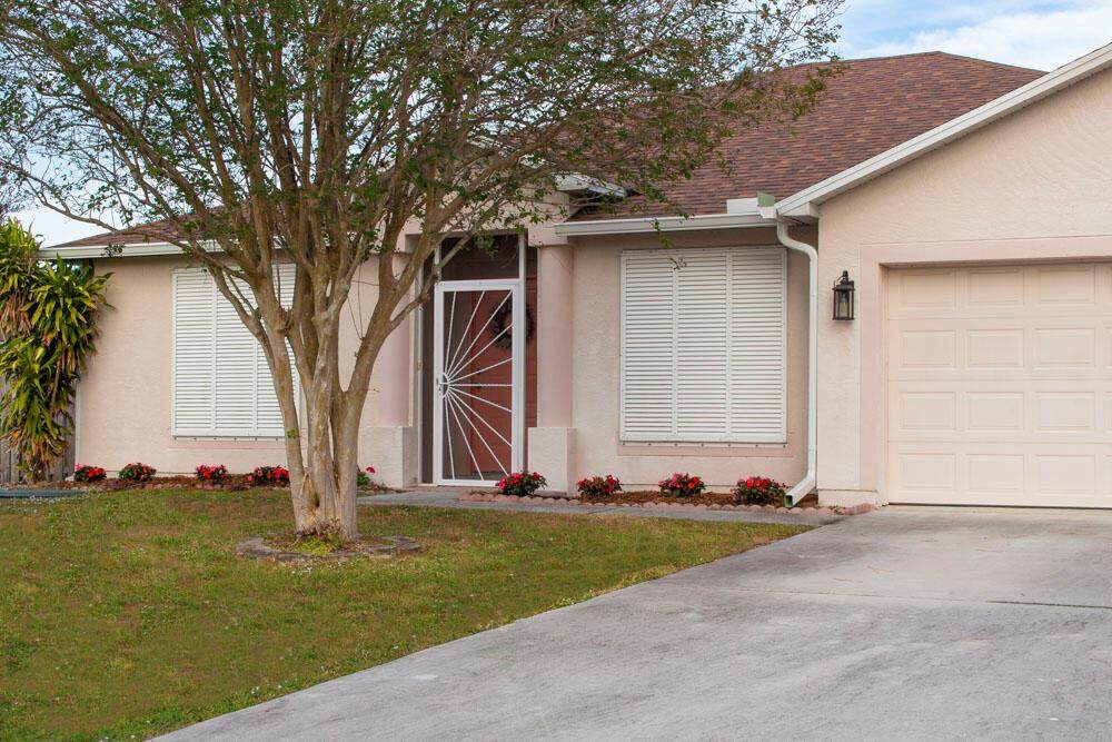 1019 Euclid Lane - Photo 1