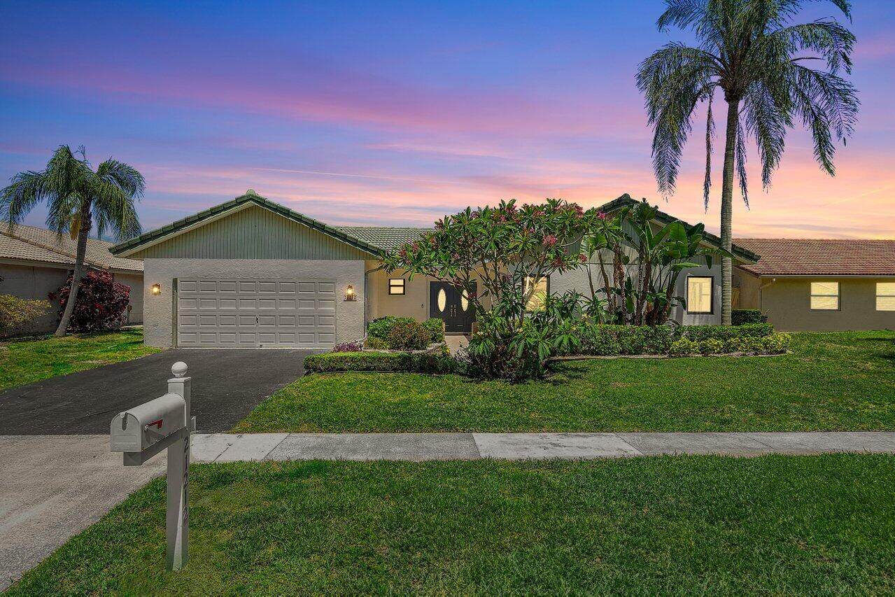 21212 Escondido Way - Photo 1