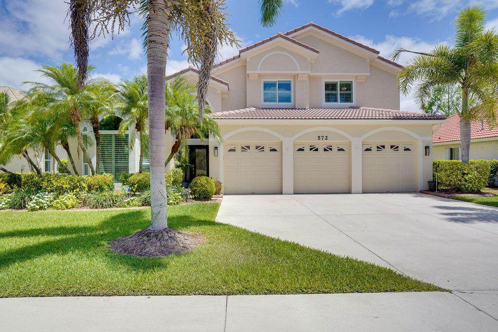 572 Romora Bay - Photo 1