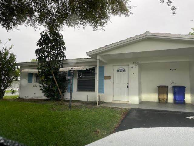 4491 1st Terrace - Photo 1