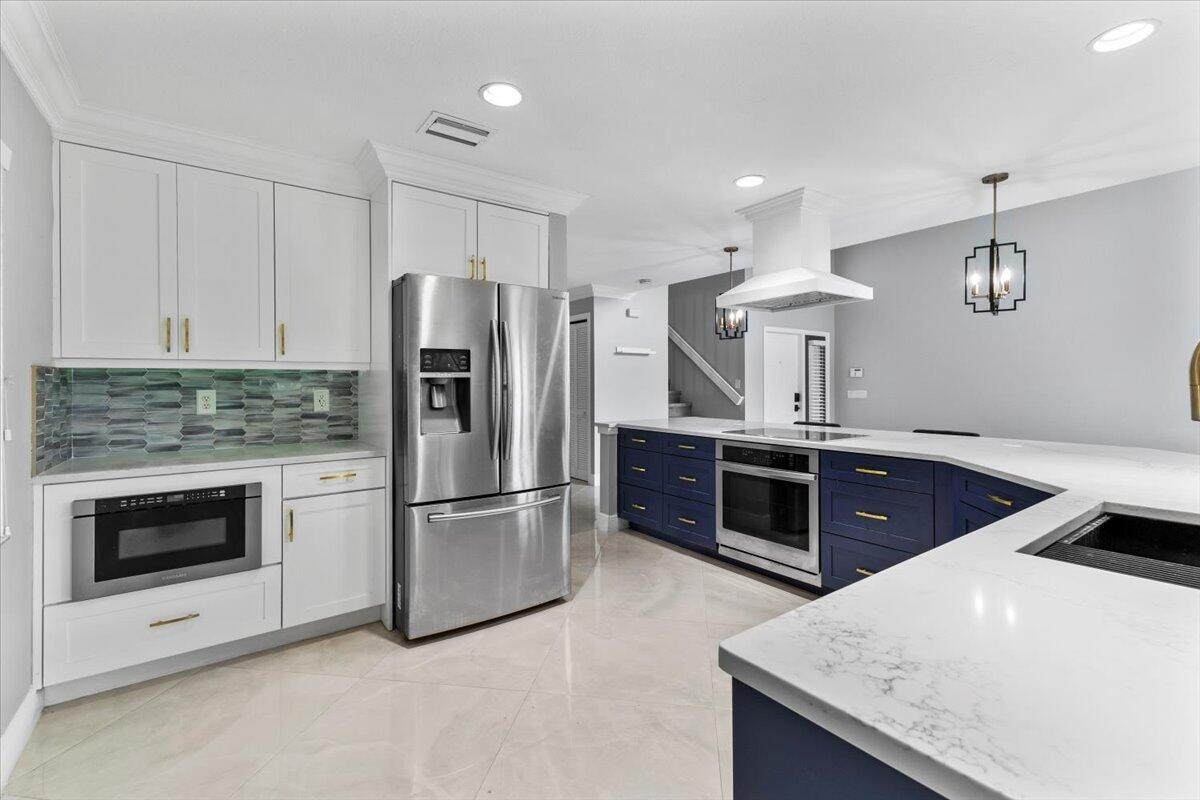 5075 Starblaze Drive - Photo 1