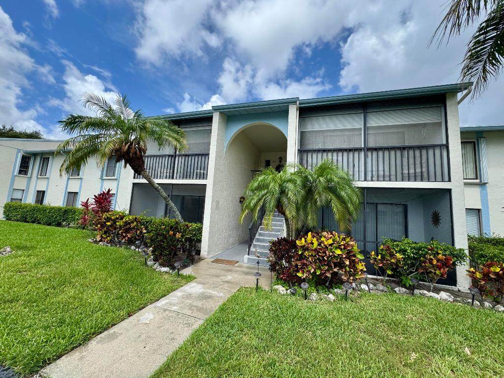 1119 Green Pine Boulevard - Photo 1