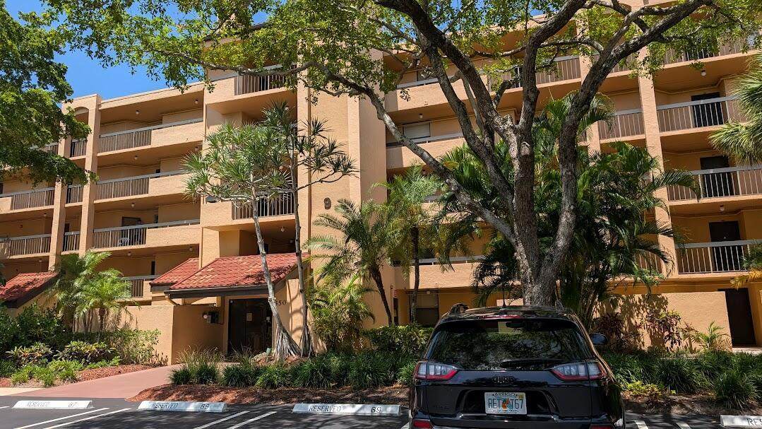 450 Egret Circle - Photo 1