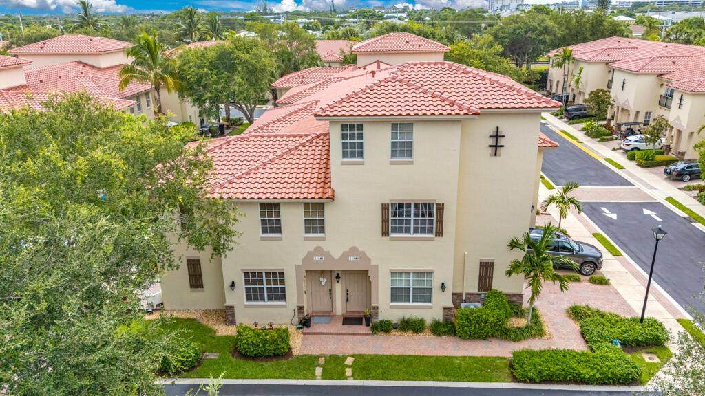 115 Longport Circle - Photo 1