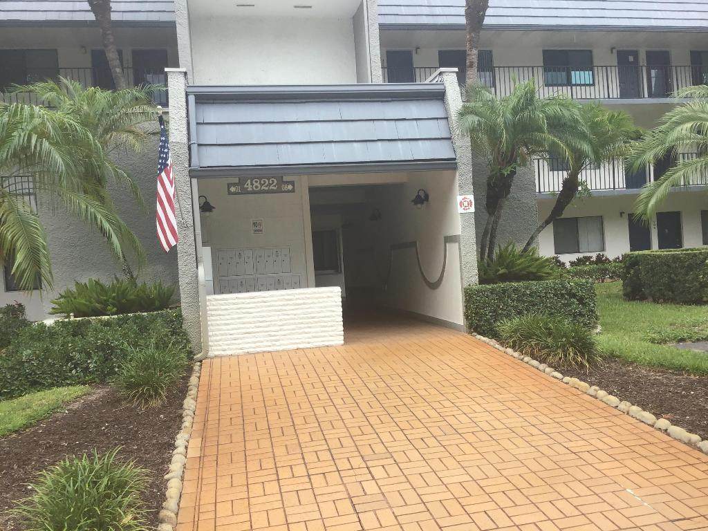 4822 Esedra Court - Photo 1