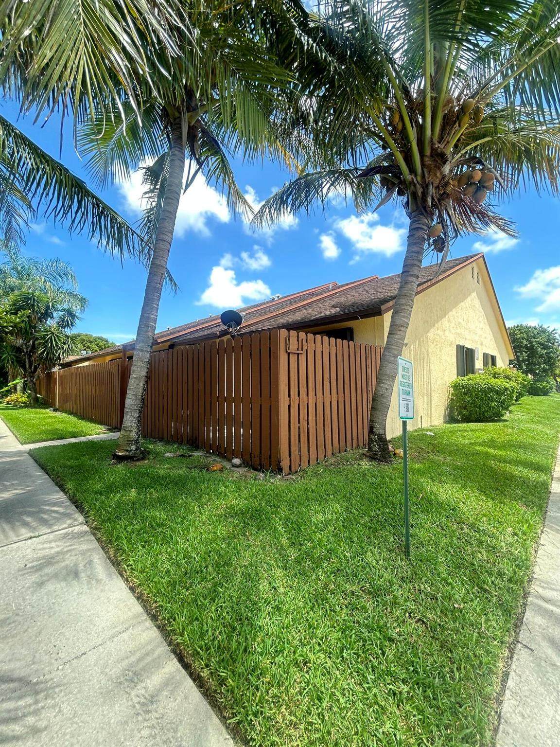 391 Springdale Circle - Photo 1