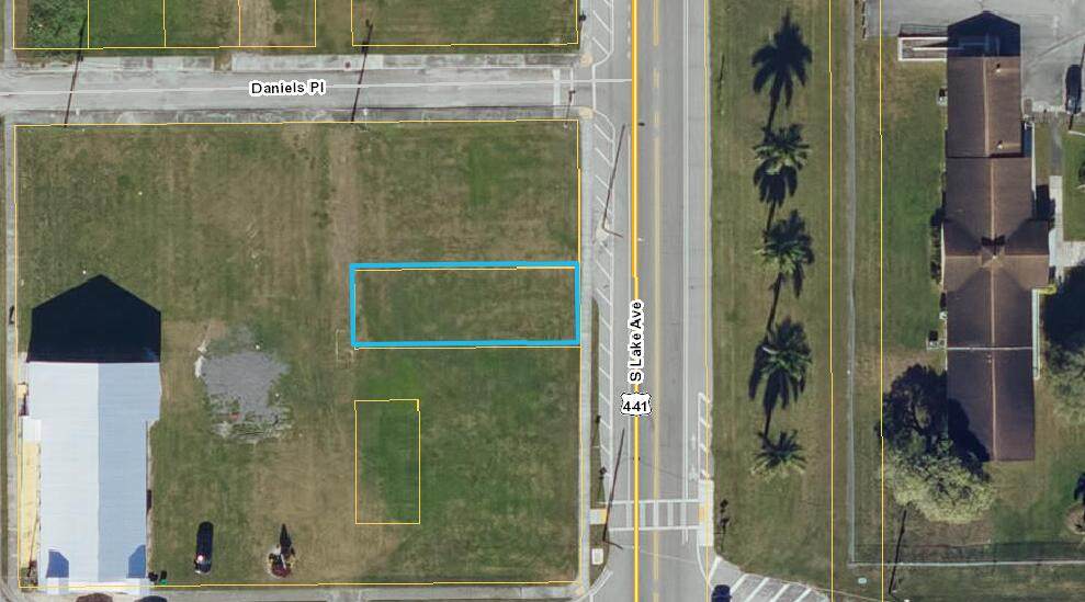 * Lake Avenue - Photo 1