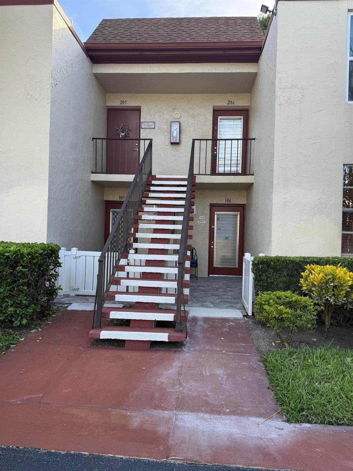 8 Willowbrook Lane - Photo 1