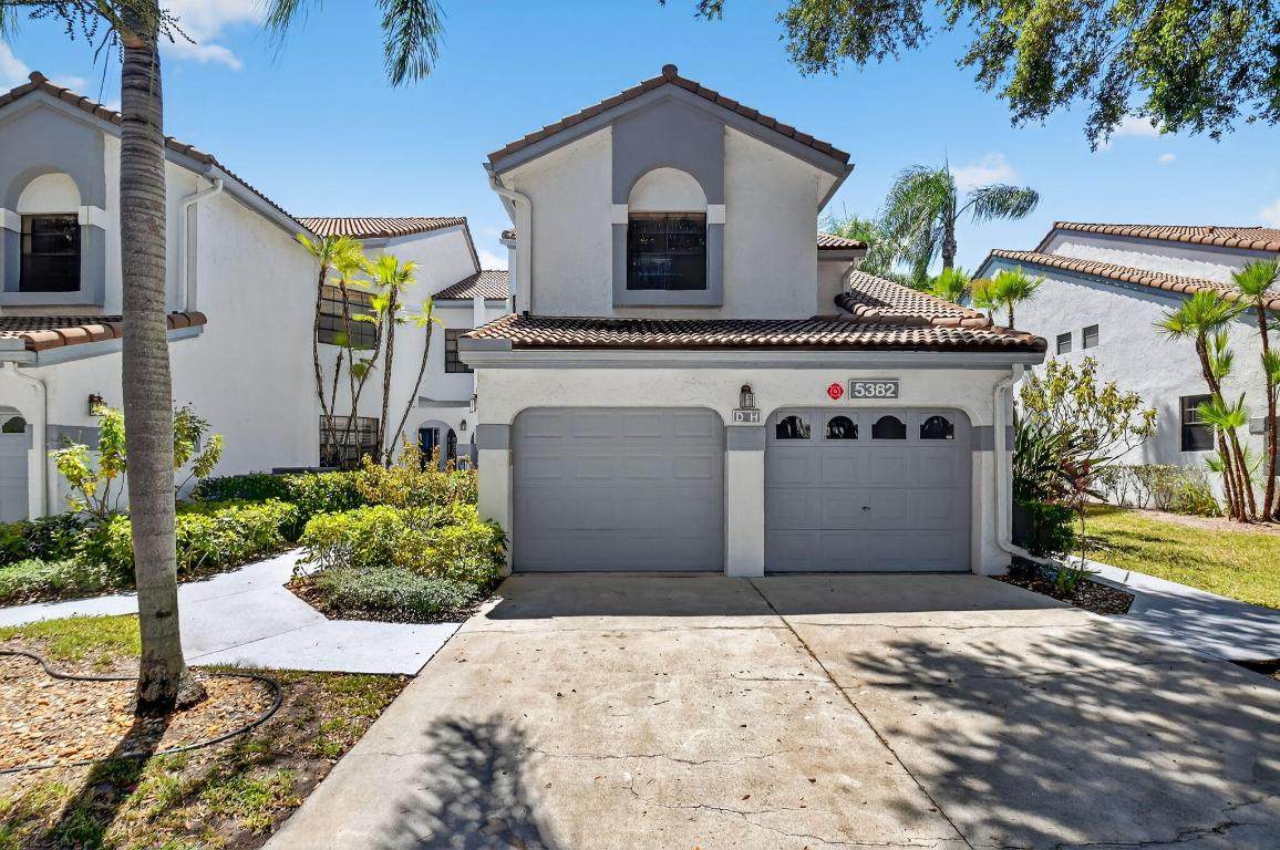 5382 Venetia Court - Photo 1