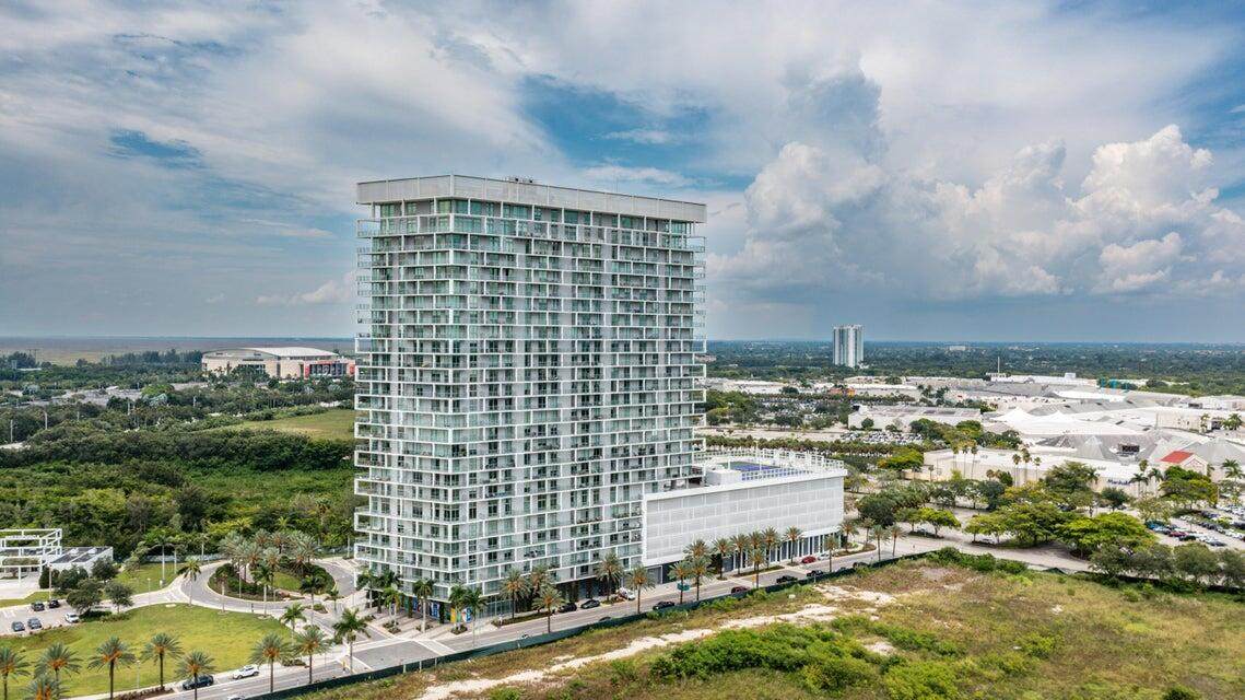 2000 Metropica Way - Photo 1