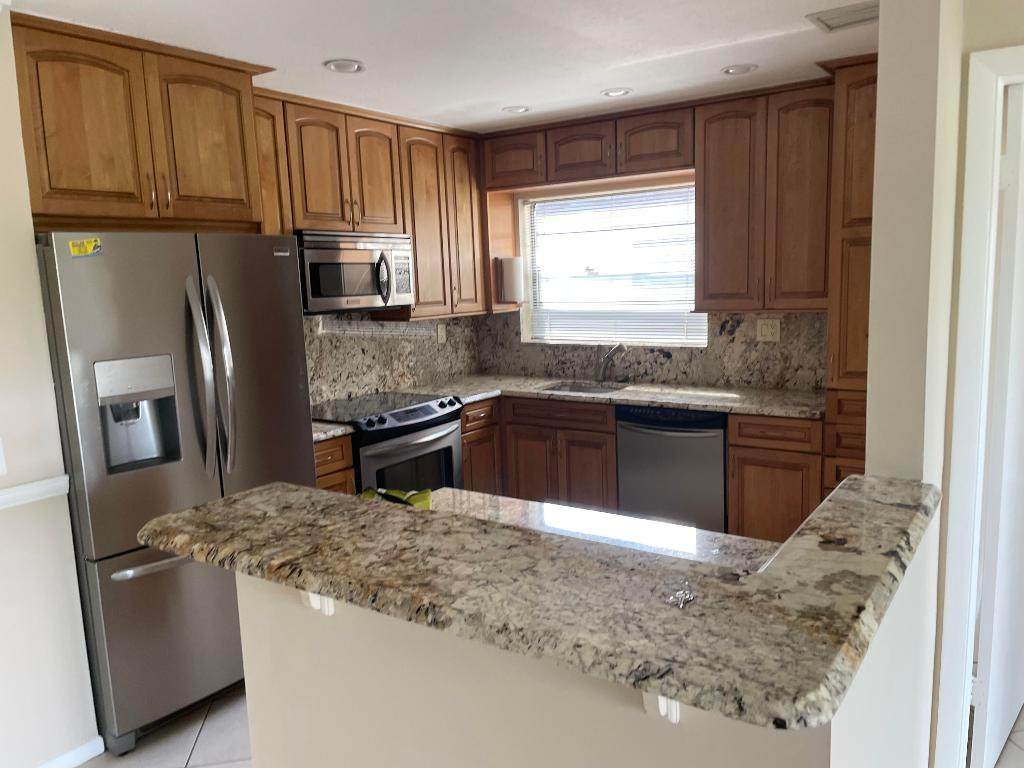 88 Capri B - Photo 1