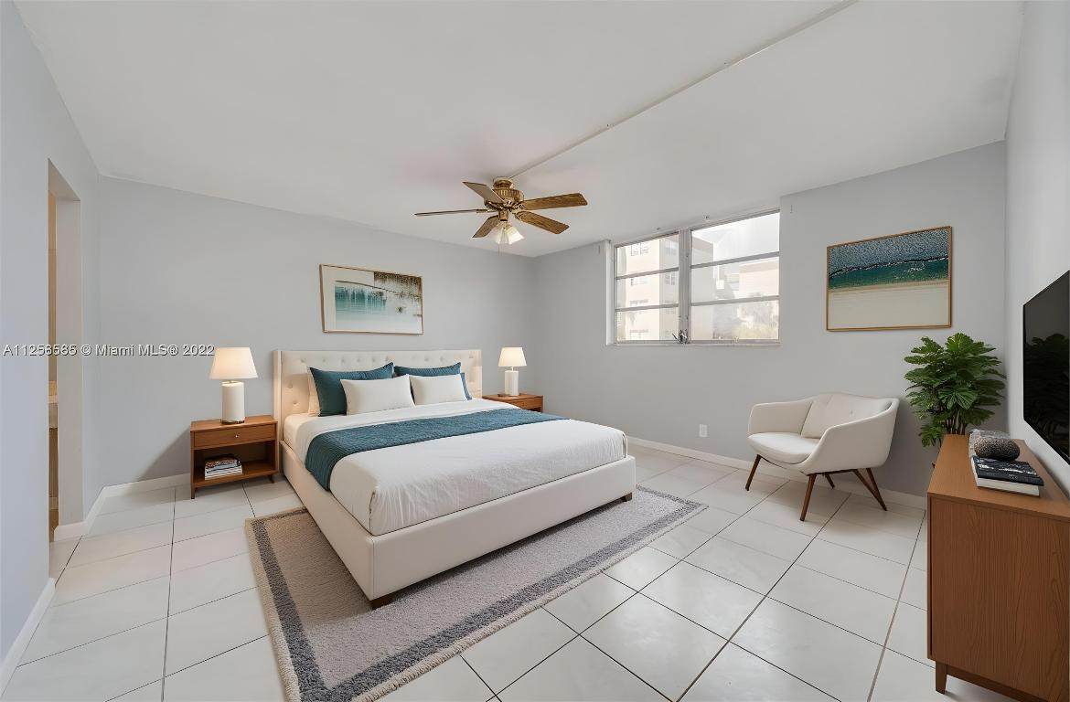 404 68th Avenue - Photo 1