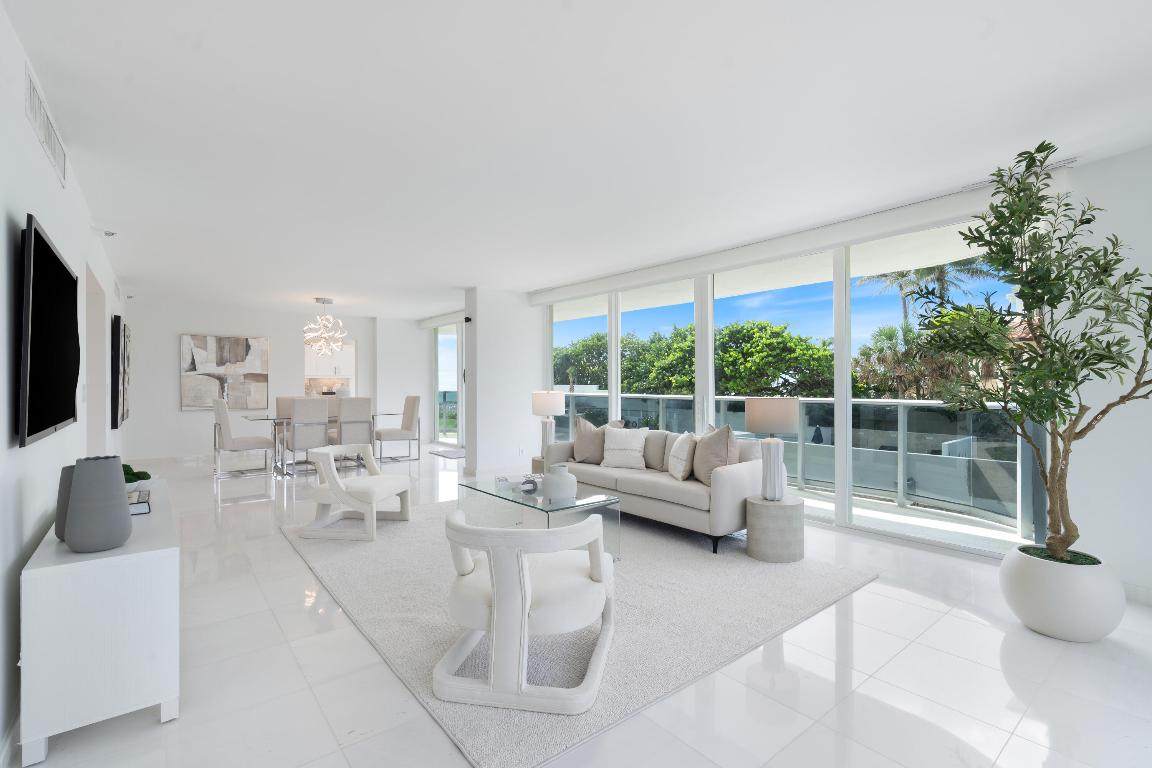 350 Ocean Boulevard - Photo 1