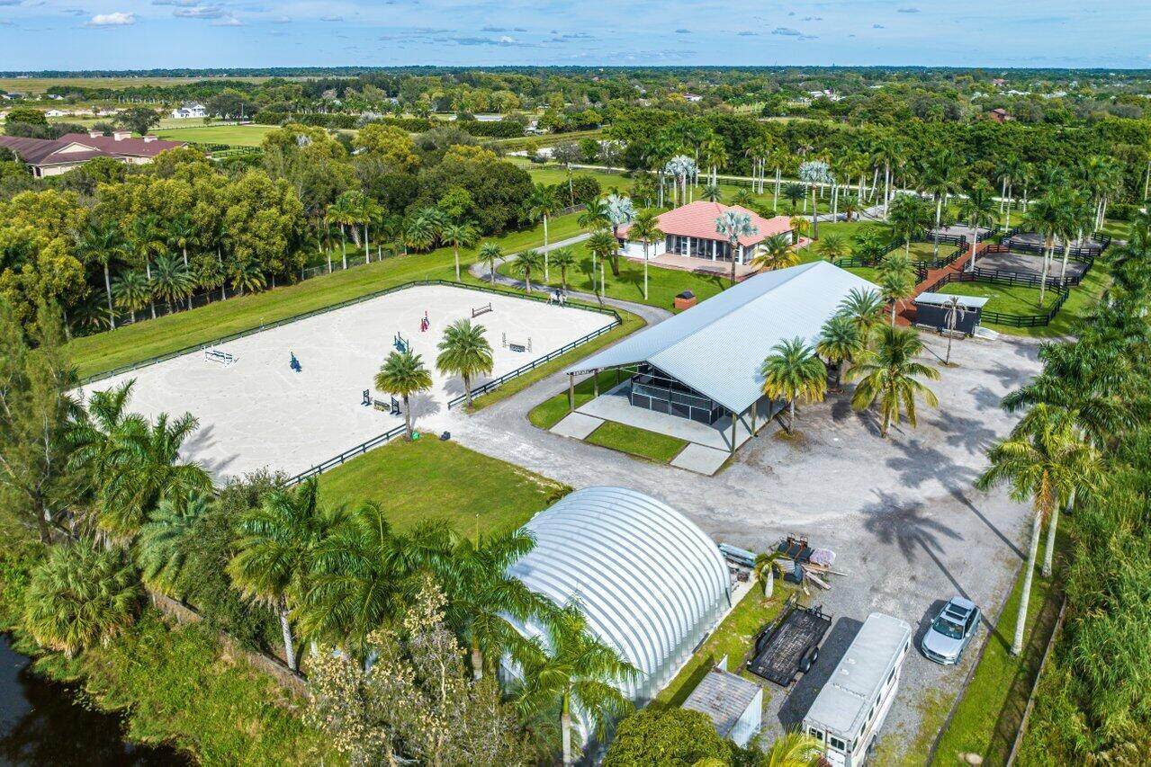 2587 Skipiks Way - Photo 1