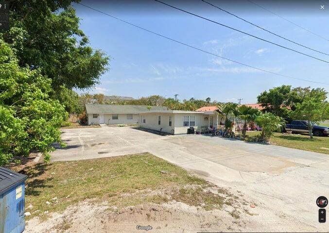 1202 Summer Street - Photo 1