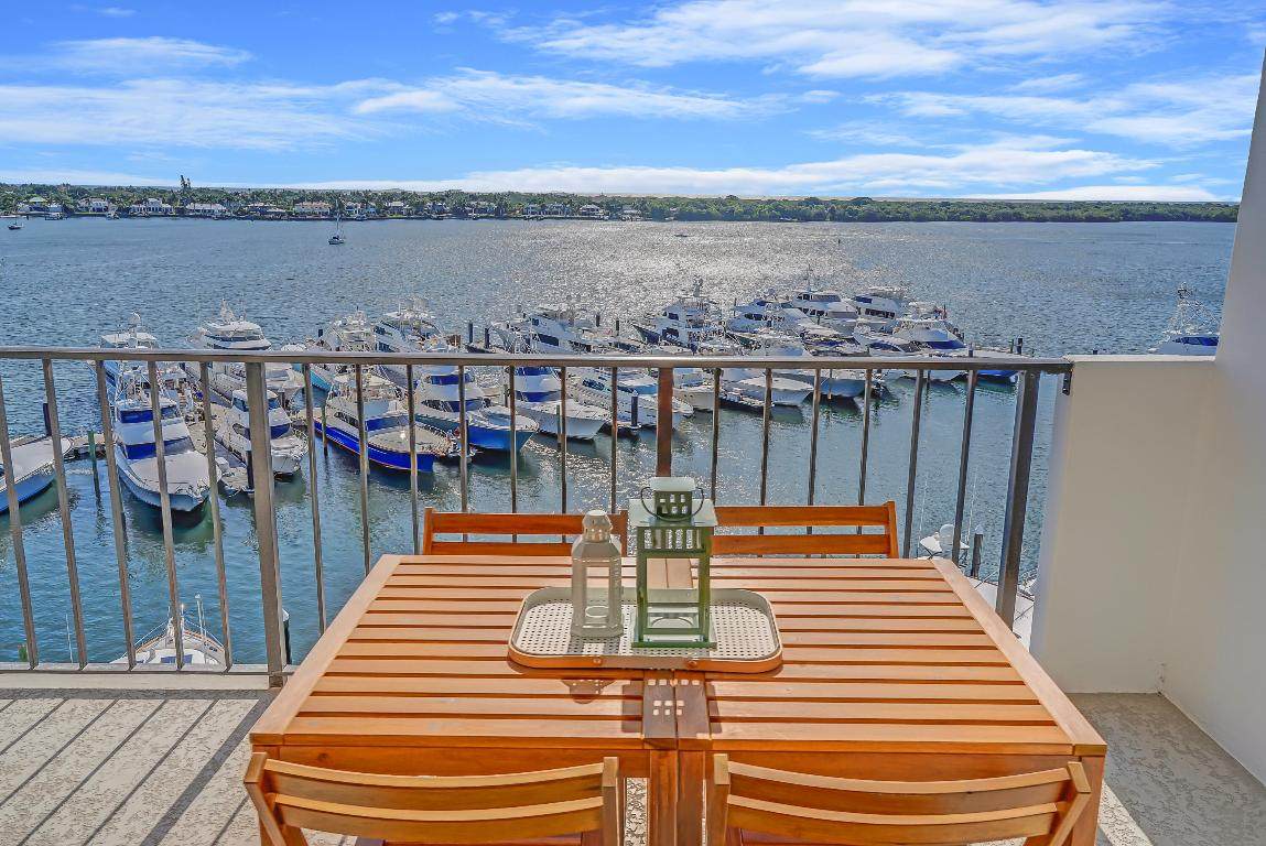 1208 Marine Way - Photo 1