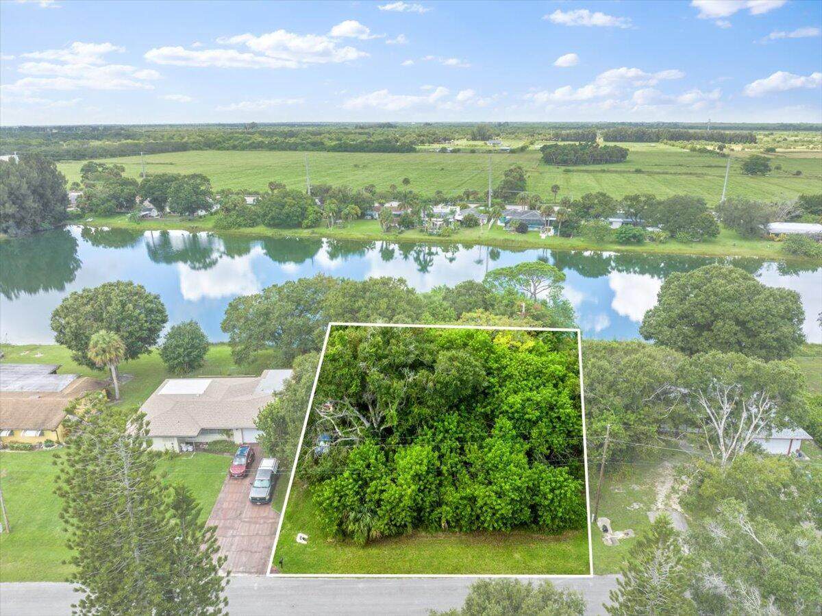 6303 Lilyan Parkway - Photo 1