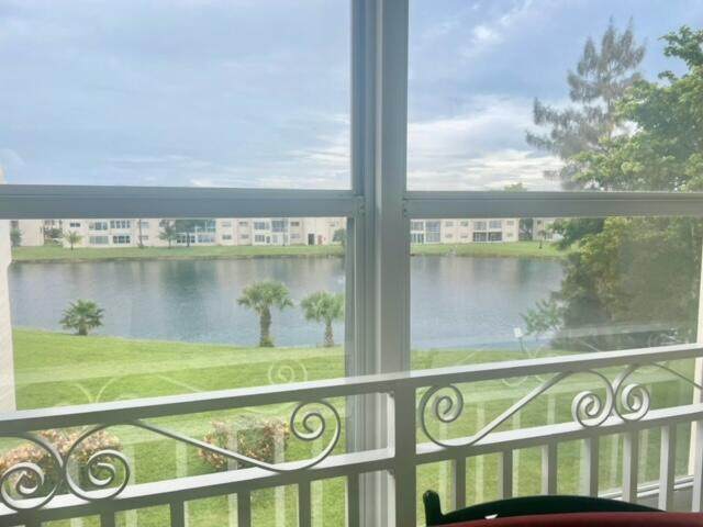 2700 Sunrise Lakes Drive - Photo 1