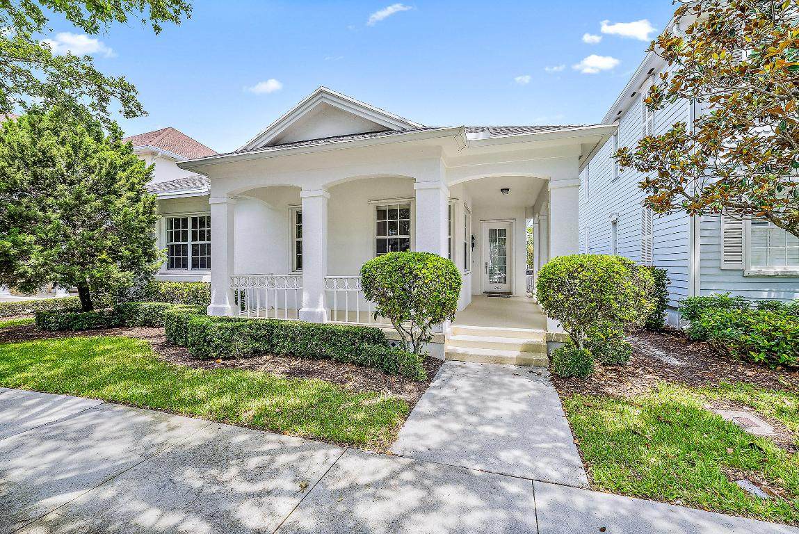 242 Poinciana Drive - Photo 1